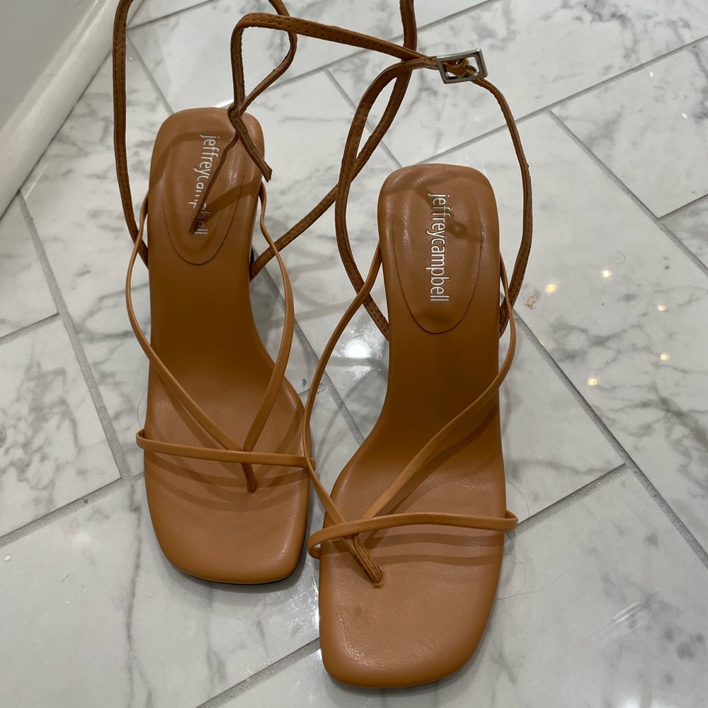 Jeffrey Campbell fluxx sandal